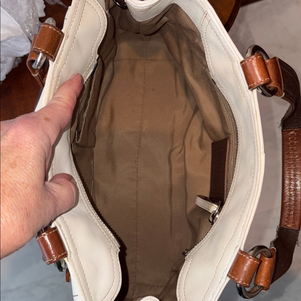 Coach Vintage SoHo satchel shoulder bag leather cream/brown 2 fr buckle pocket - Picture 15 of 17